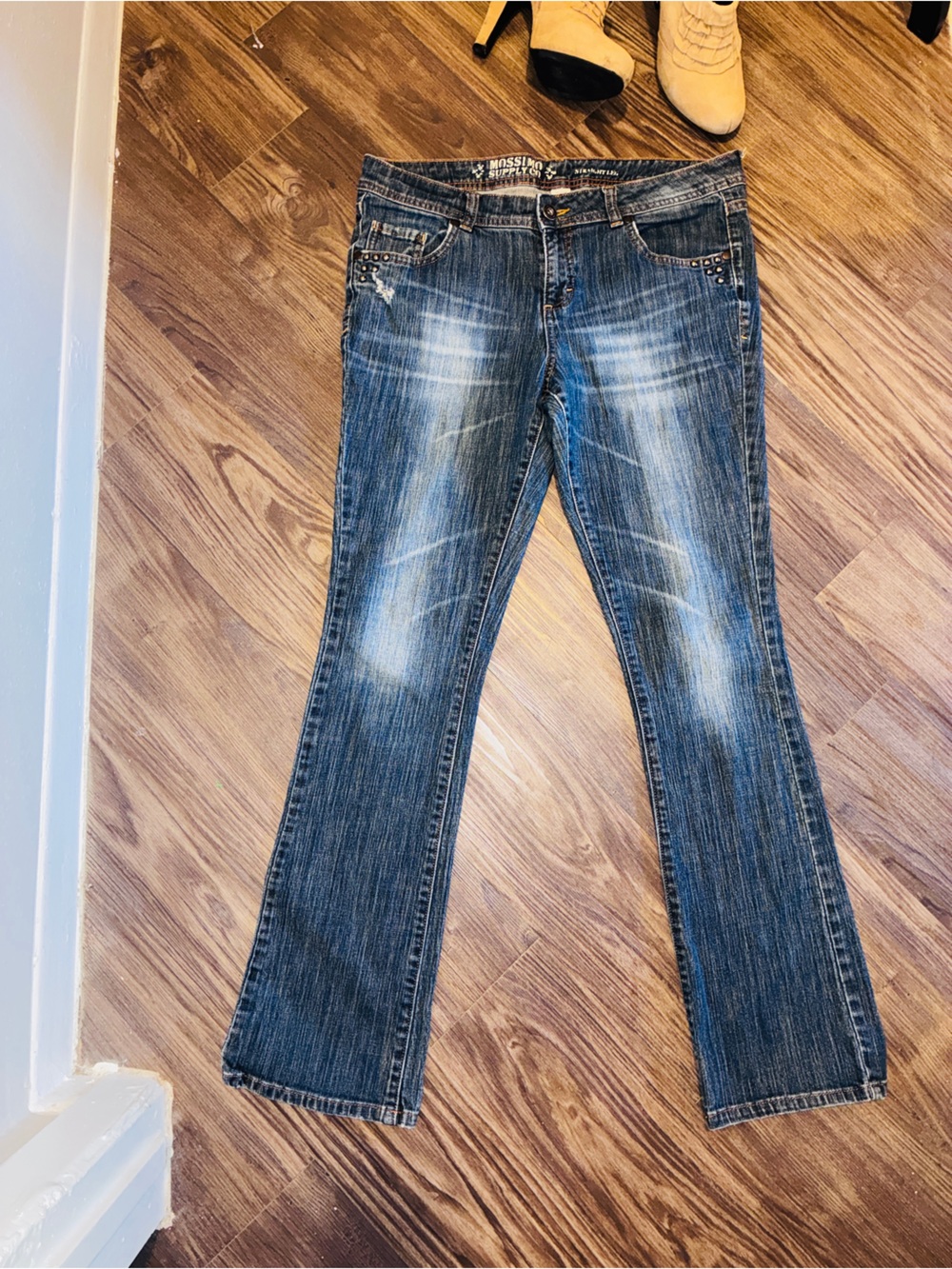 Vintage Mossimo Supply Co. women's straight leg denim jeans low rise in blue,